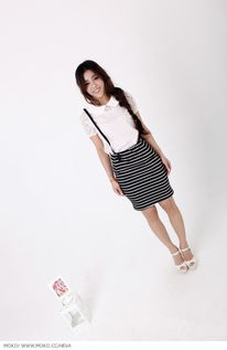 薇薇杂志拍摄 定格时尚与艺术的瞬间