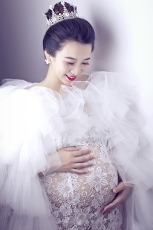 哈尼孕味亲子摄影，长沙薇薇摄影记录幸福时光